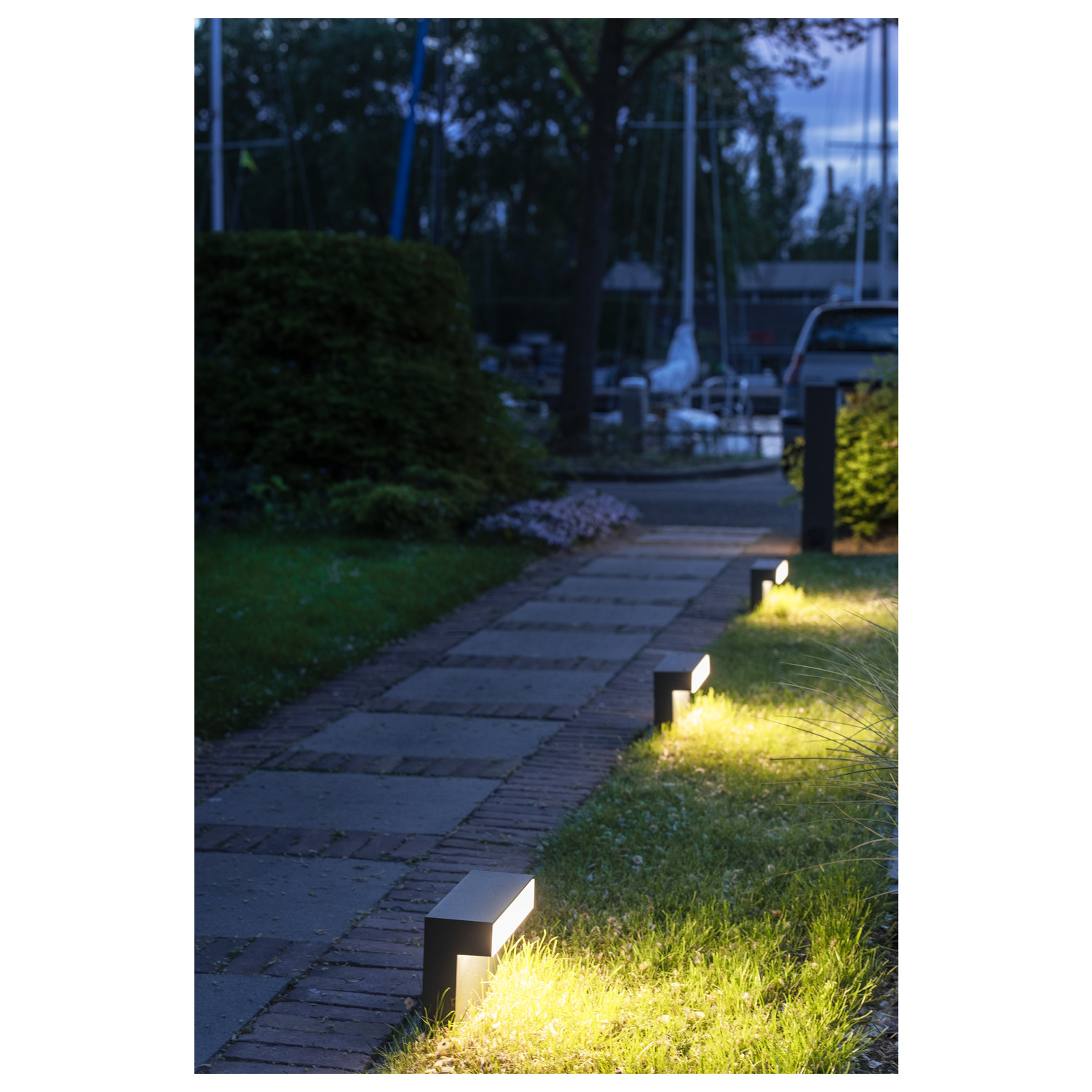 L-LINE OUT 30 FL Outdoor LED-golvlampa antracit CCT-switch 3000/400 - SLV | Bellalite