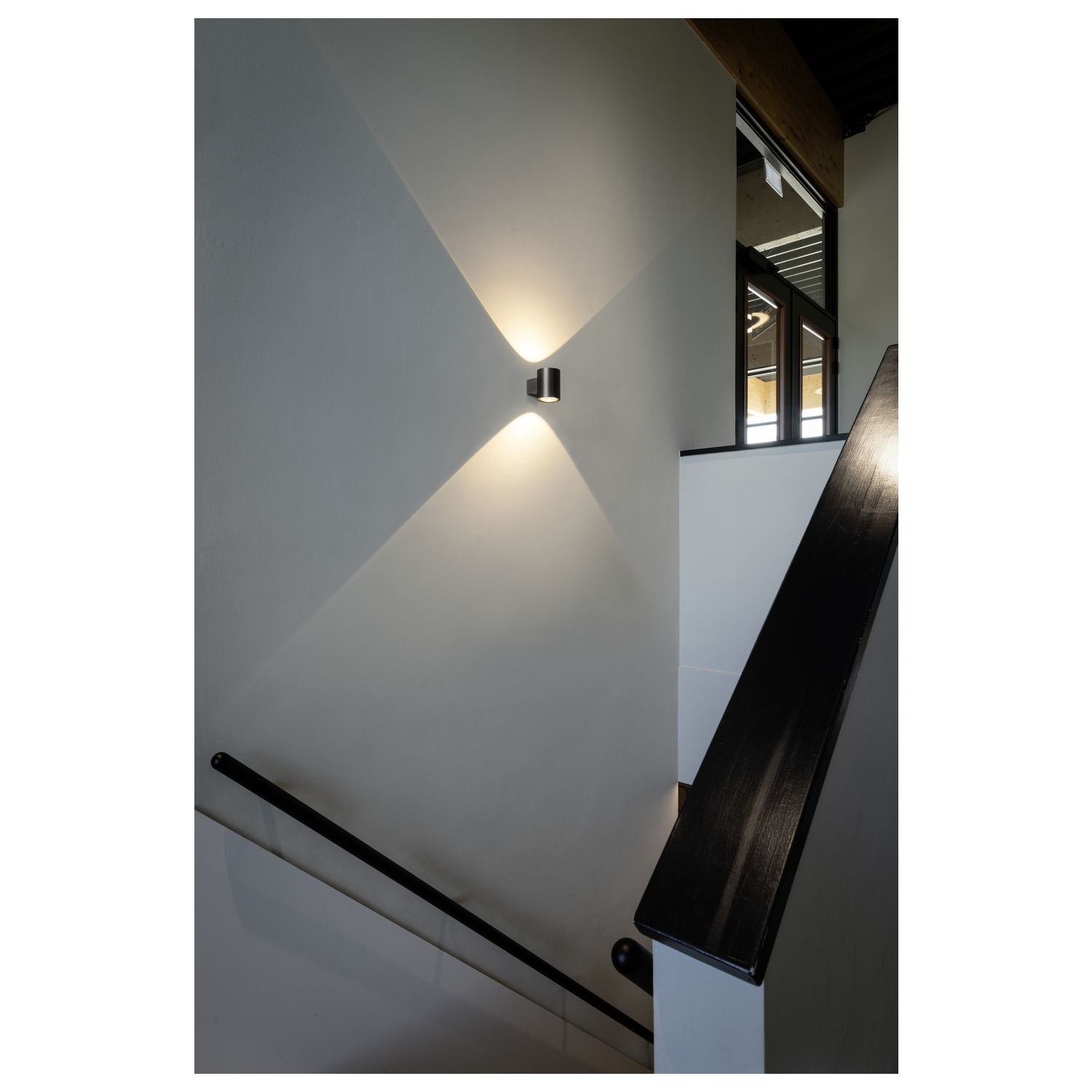 OCULUS WL PHASE väggmonterad lampa svart 8,5 W 570 lm 2000-3000 K  - SLV | Bellalite