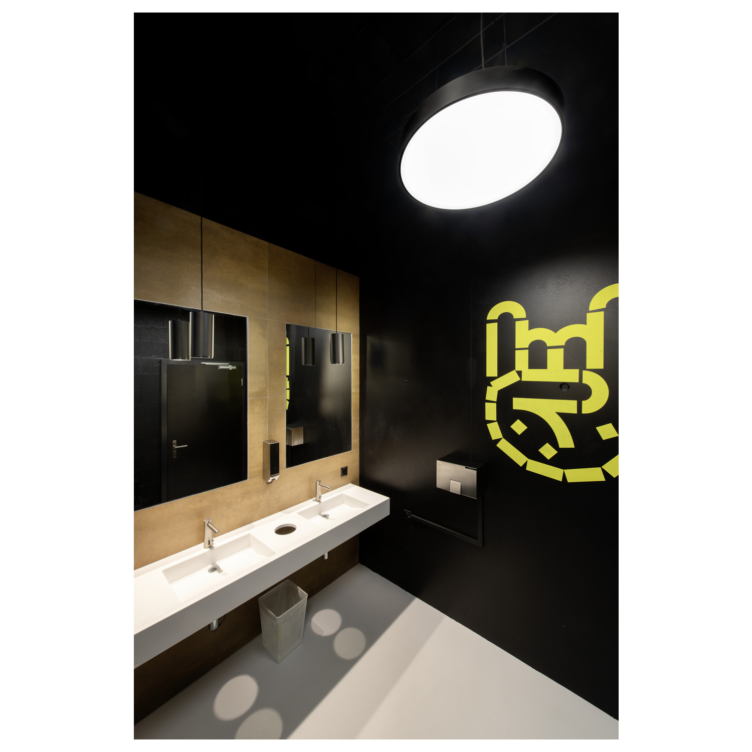 MEDO® PRO 60 Vägg- och takmonterad  rund, 3000/4000 K, 39 W, DA - SLV | Bellalite