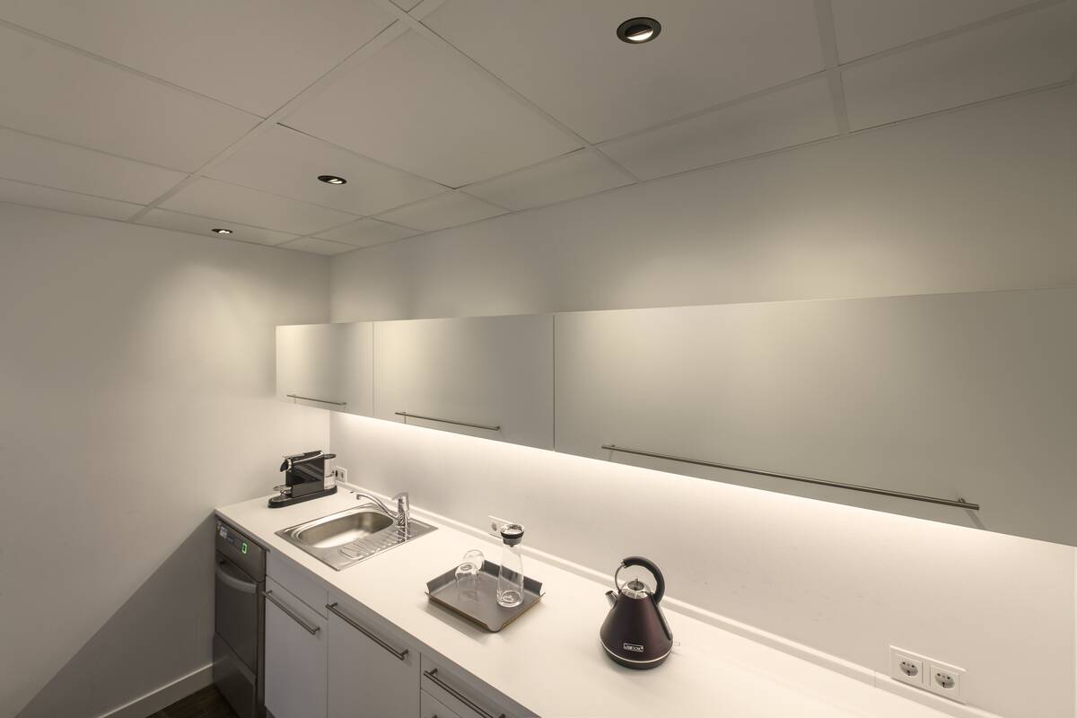 Cache UNIVERSAL DOWNLIGHT