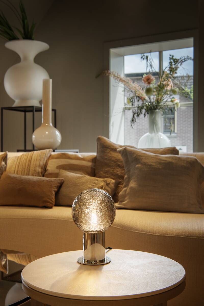 VARYT glass shade