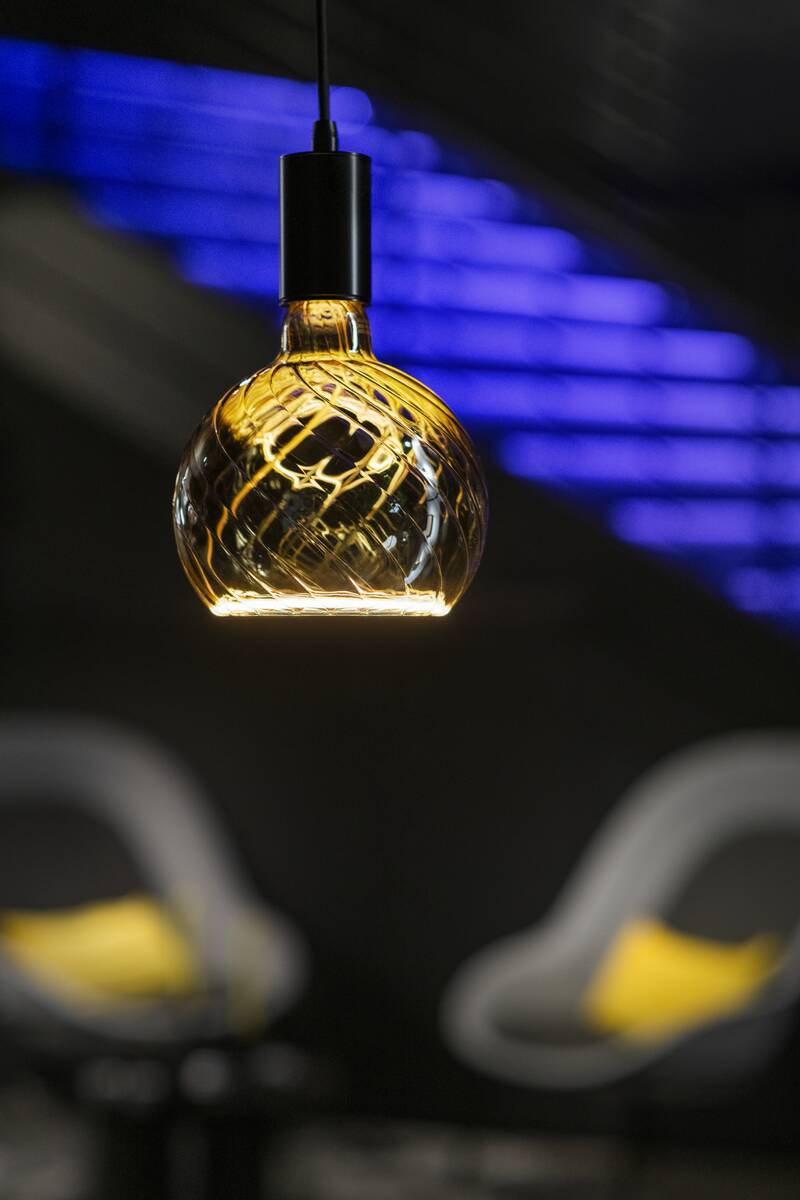 LED Floating Globe 150 twisted, LED bulb, smokey grey, E27, PHASE, 6 W, 1900 K